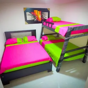  Apartamento Rodadero A Media Cuadra De La Playa Colombia